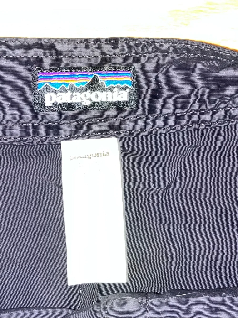 Patagonia Mens Wavefarer Board Shorts 34 Black 9.5’ Inseam Drawstring Swim Trunk